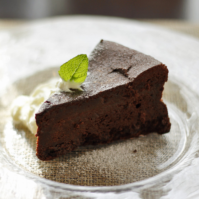 濃厚なショコラケーキ